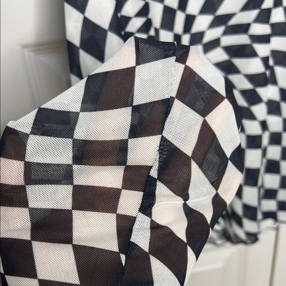 2 Mesh Long Sleeve Tops XL Leopard Print & Checkered Sheer - Picture 3 of 4